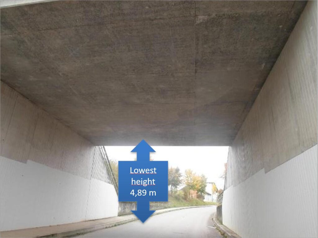 Unterführung Lowest Height 4 89m Durchfahrtshöhe Schwerlast-transporttechniker-de